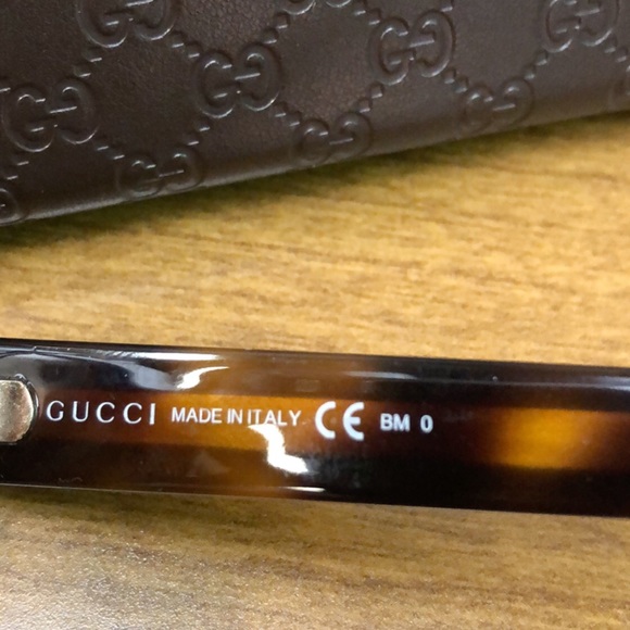 Gucci Red Crystal Eyeglasses - Picture 5 of 10